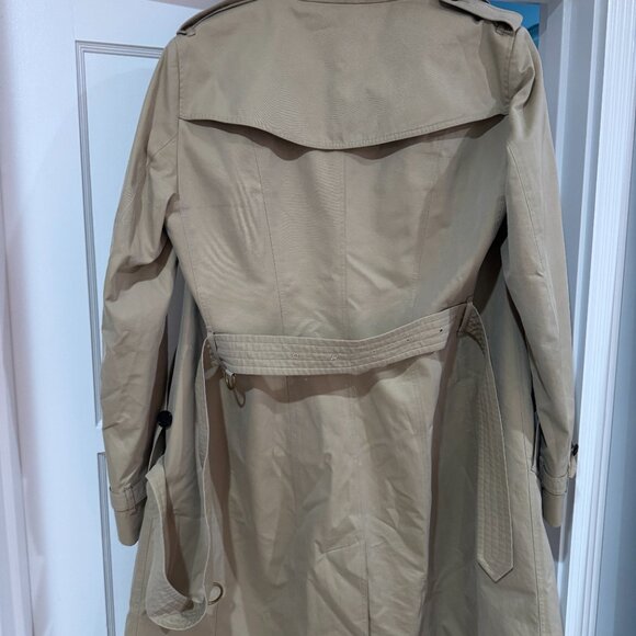 Burberry trench size USA 14 - Picture 3 of 8